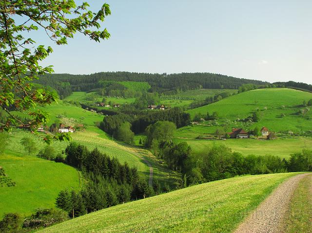 Oberentersbach Blick zur Suedseite.JPG
